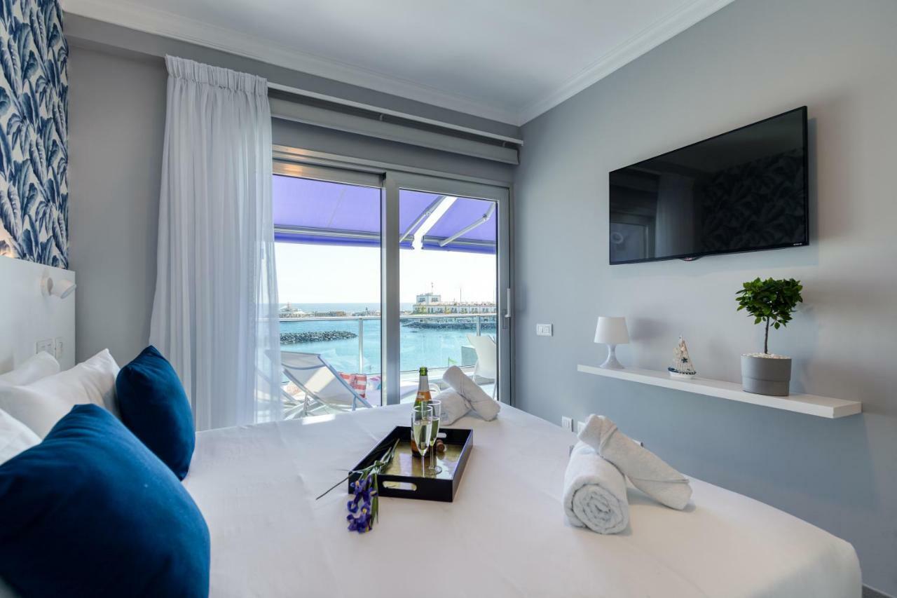 Teresita Mogamar Beachfront 莫甘海滩 外观 照片